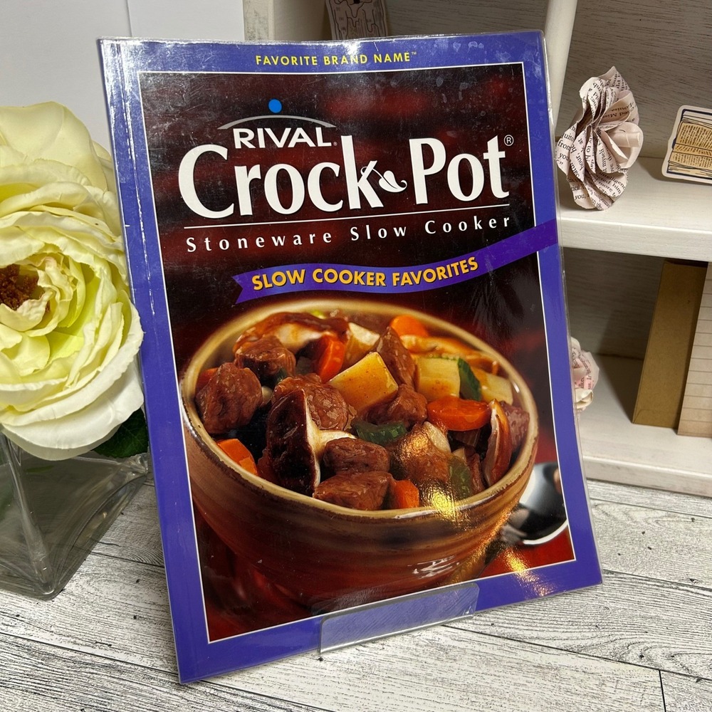 Rival Crock-Pot Slow Cooker Favorites 2004 Softcover Cookbook Stoneware Recipes
